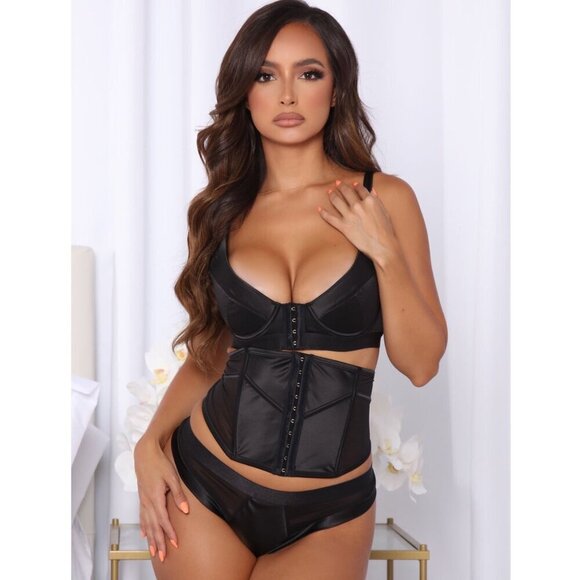 Fashion Nova ✦ Black Faux Leather Lingerie Set ✦ 3-Piece Bra Corset + Thong Sz M - Picture 1 of 5